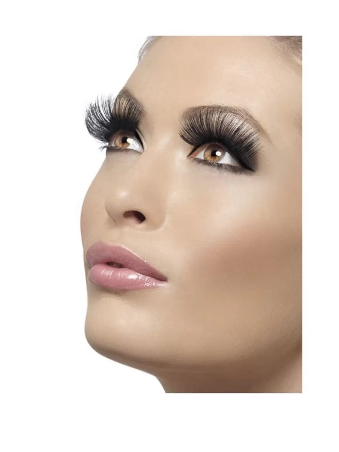 eyelashes